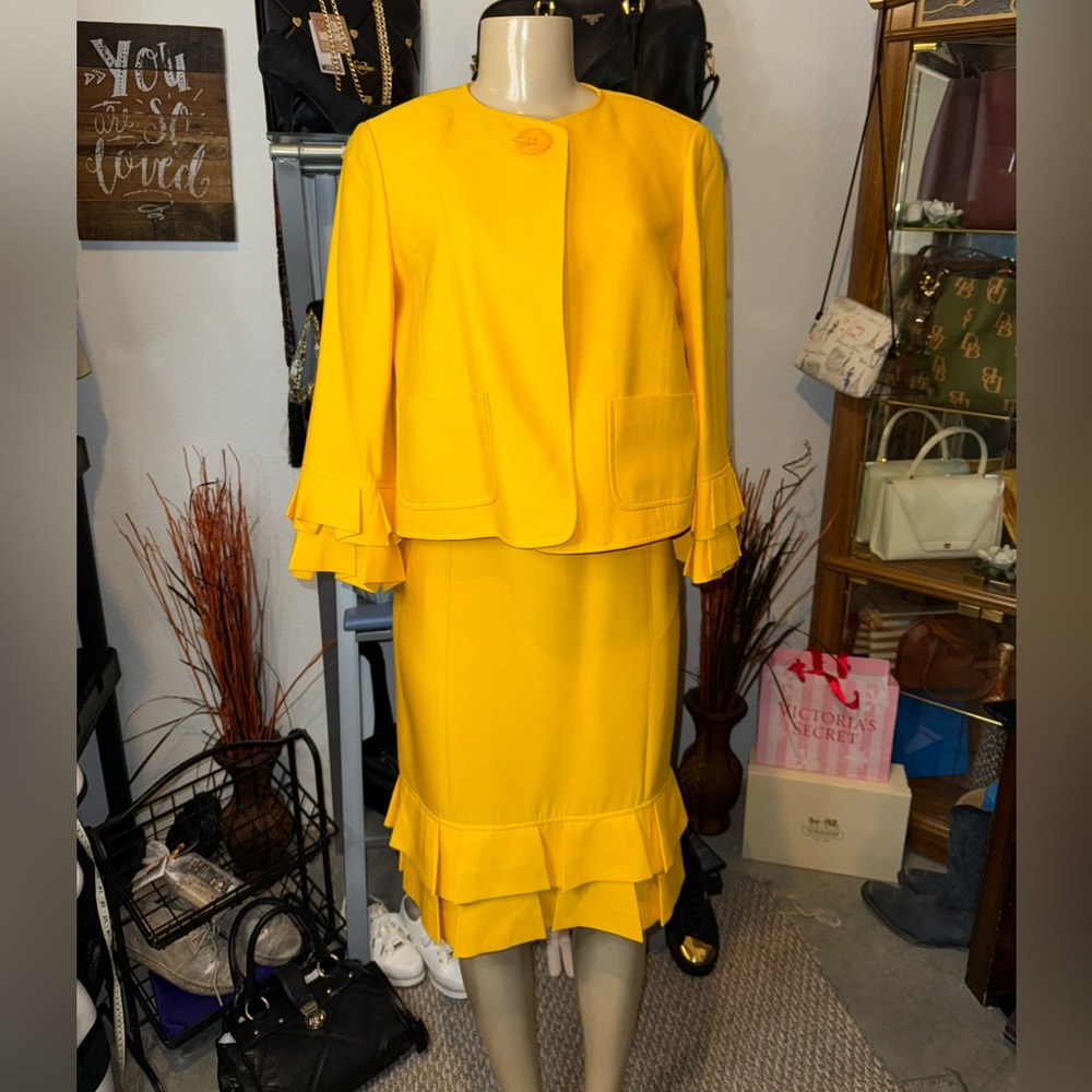 😍Gorgeous Vintage Ellen Tracy 2 Silk Dress, Crop Coat, & Belt